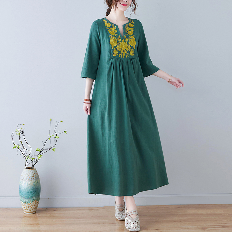 New Ethnic Style Loose Deep V- - đánh giá và giá Embroidery Skirt