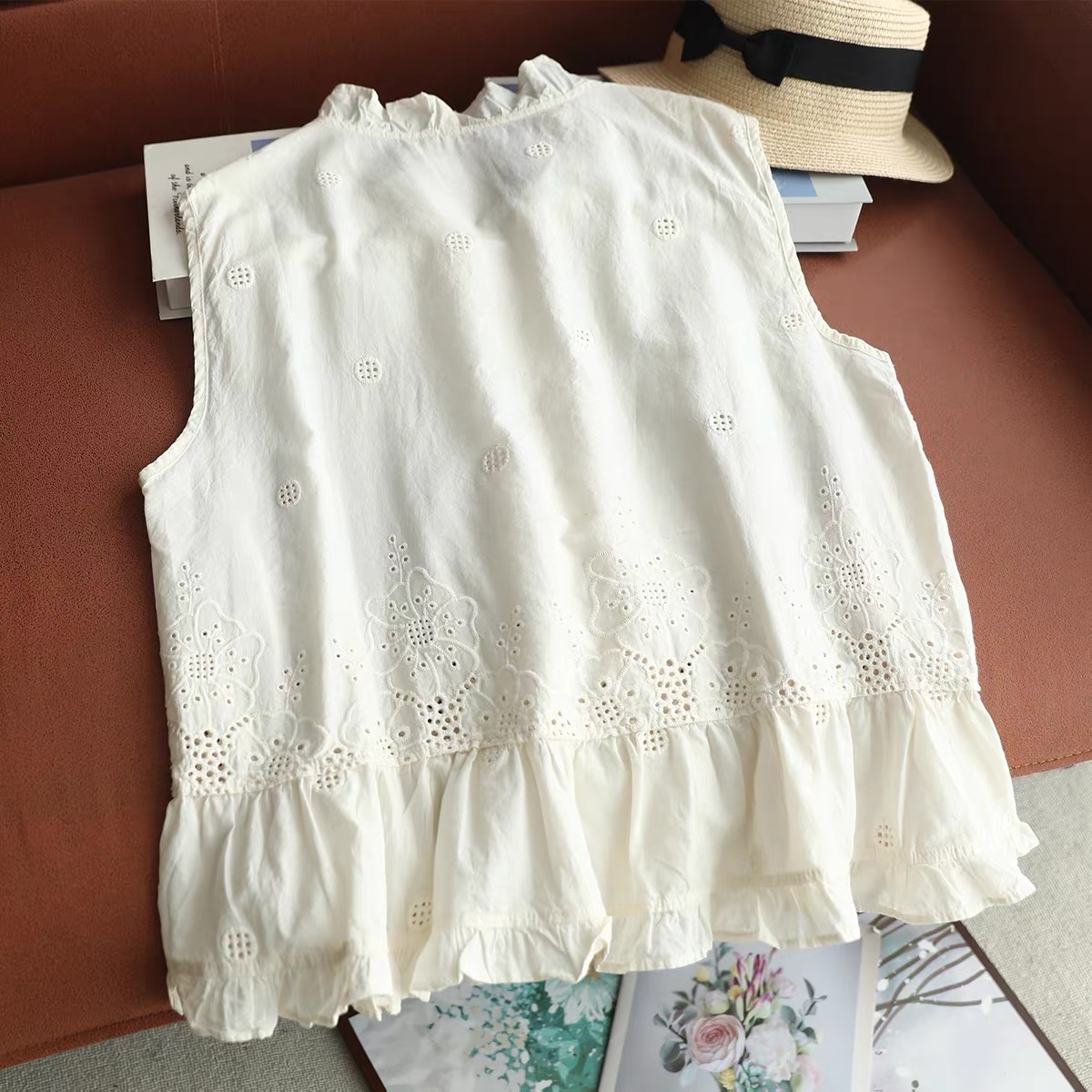 Women Sleeveless Vest Top Ruff - đánh giá và giá Embroidery Vest
