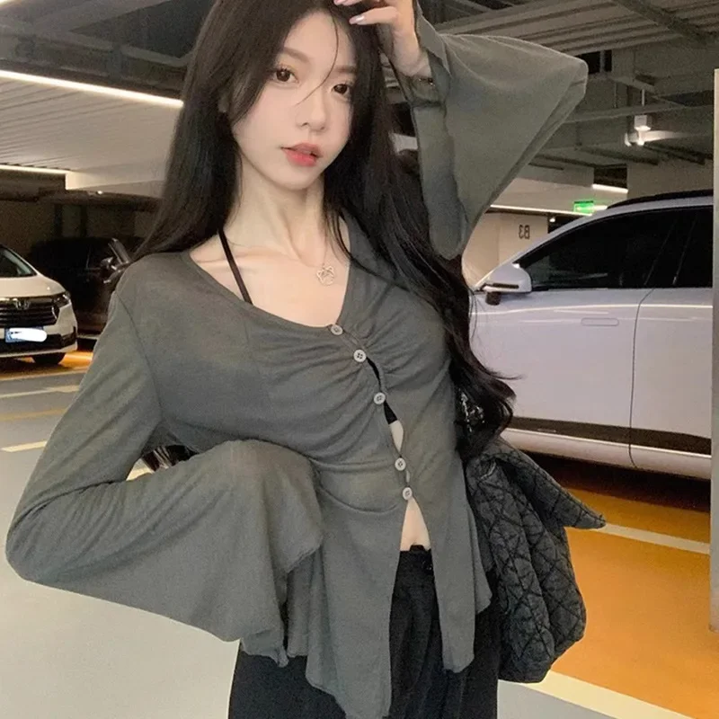 Sheer Flare Sleeve Blouse - Y2 - đánh giá và giá Embroidery Shirt
