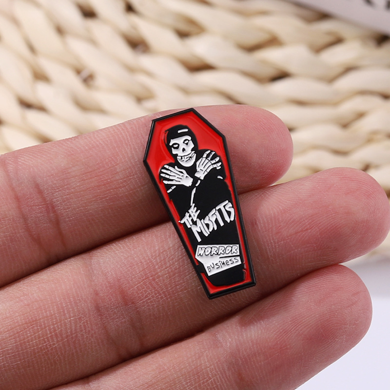 Skeleton Coffin Enamel Pins Cu - đánh giá và giá Embroidery Illustration