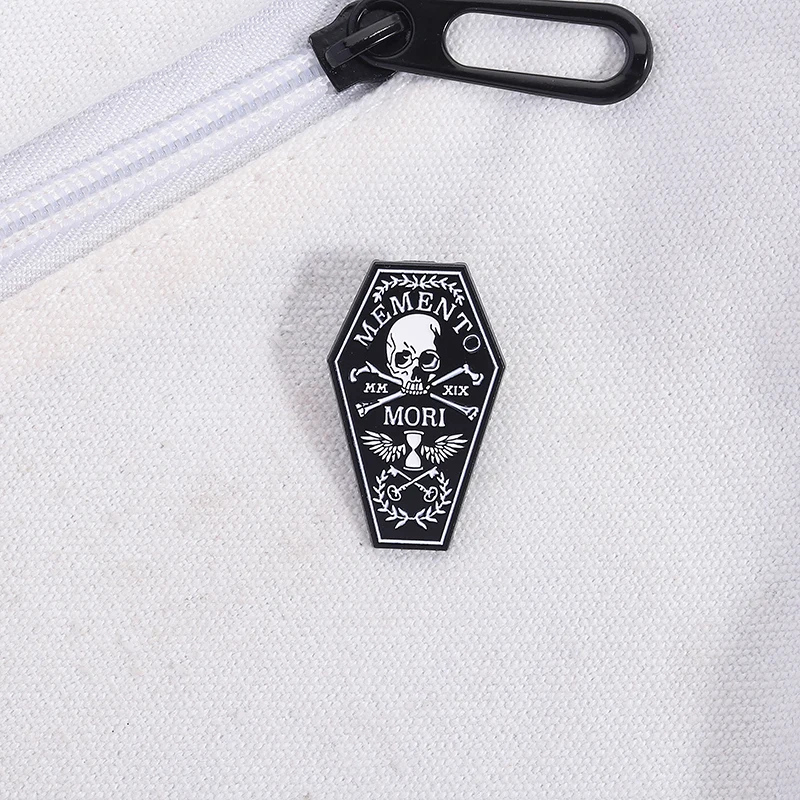 Punk Gothic Coffin Skull Ename - đánh giá và giá Embroidery Illustration